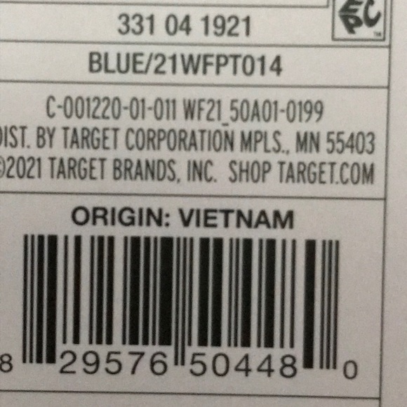 Women’s High Rise Distressed Jeans - Picture 3 of 3